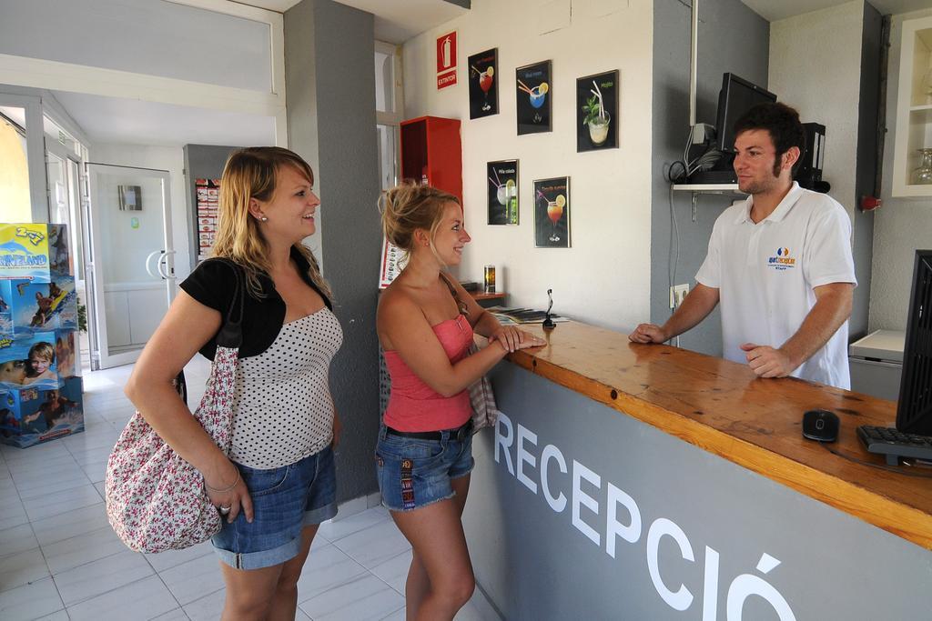 Apartaments Ar Enjoy Monjardi Λορέτ Ντε Μαρ Εξωτερικό φωτογραφία